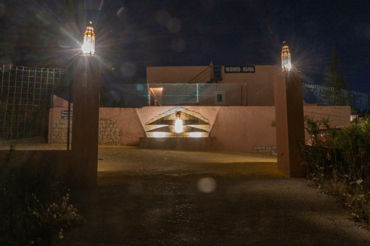 Inn Seventies Cheap & Chic Two Lagos Exterior photo